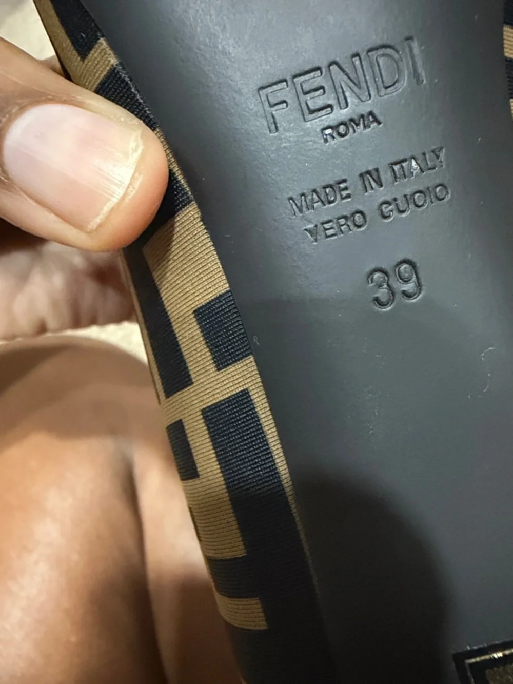 Fendi Black and Brown Patterned Heeled Boots - Picture 8 of 8